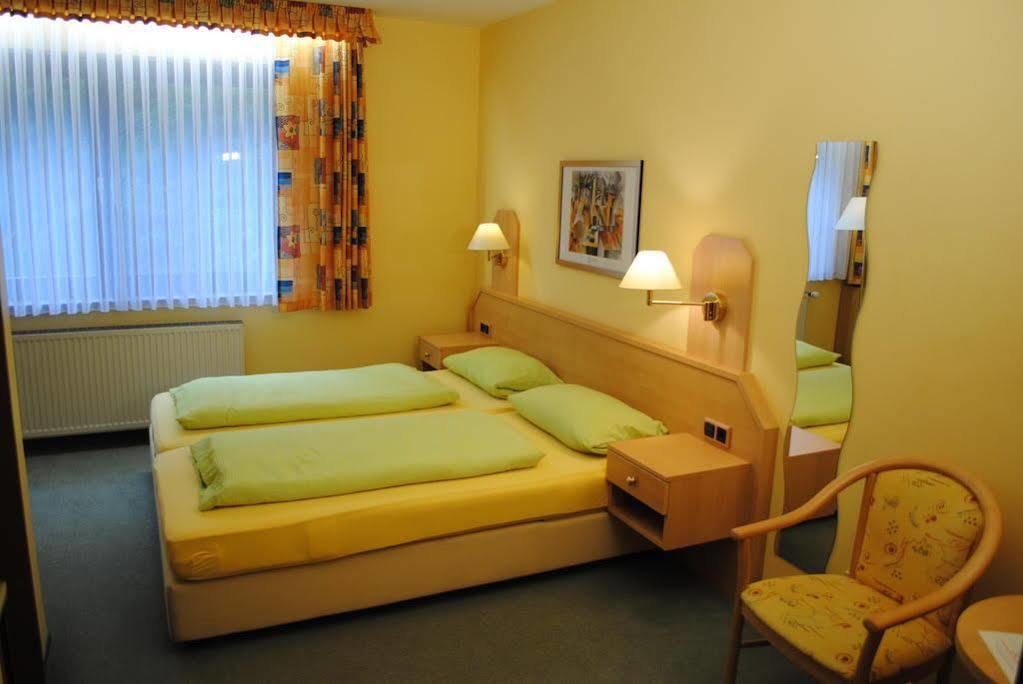 Panorama Hotel Pension Frohnau باد ساخسا المظهر الخارجي الصورة